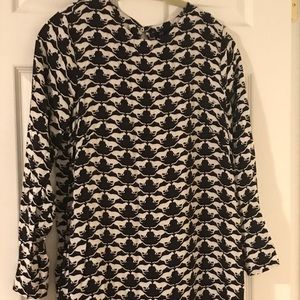 Comfy Black and White Long Sleeve Cat Dress H&M